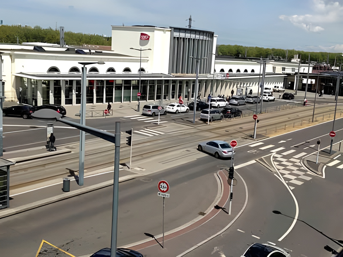 Hotel Ibis Budget Caen GareHotel Ibis Budget Caen Gare - vue de la chambre