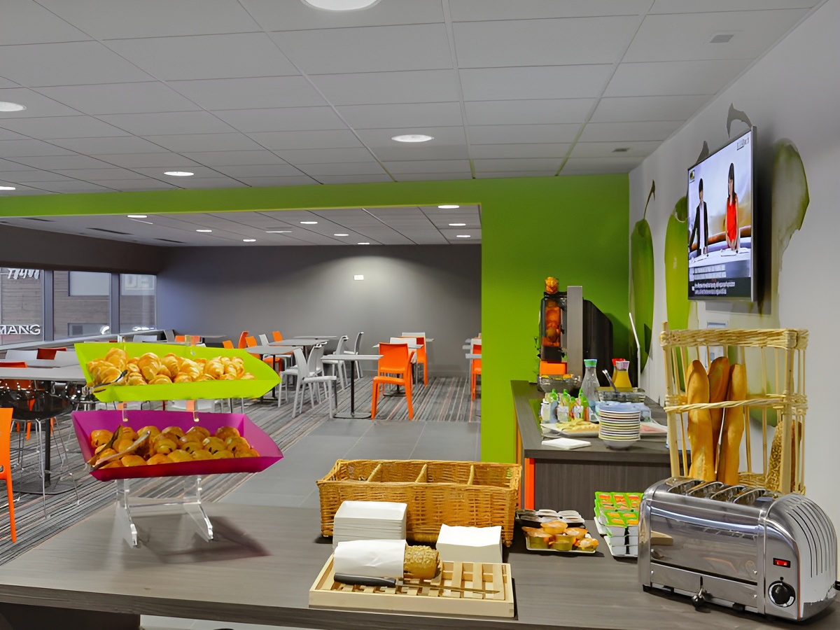 Ibis Styles Caen Centre GareIbis Styles Caen - buffet petit déjeuner