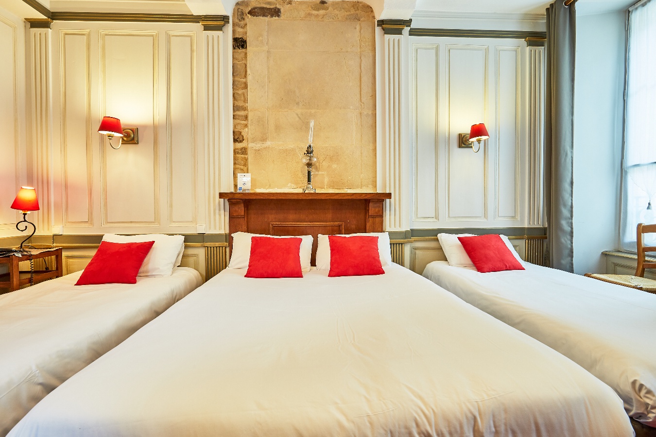 © Hôtel Saint Etienne Caen/Fabien Mahauthotel-saint-etienne-021