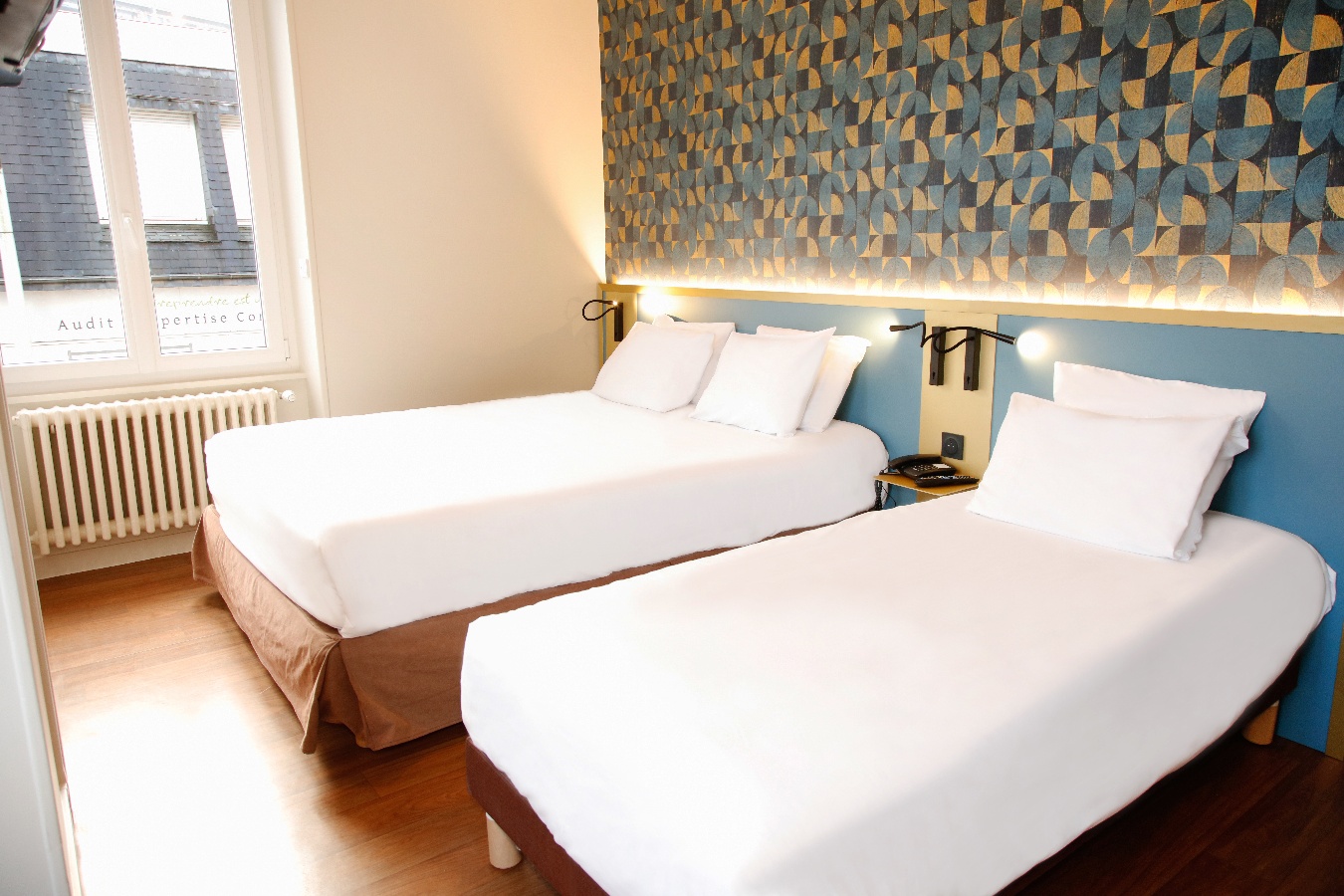 HOTEL DE FRANCE VIREHOTELDEFRANCE-CHAMBRE TRIPLE