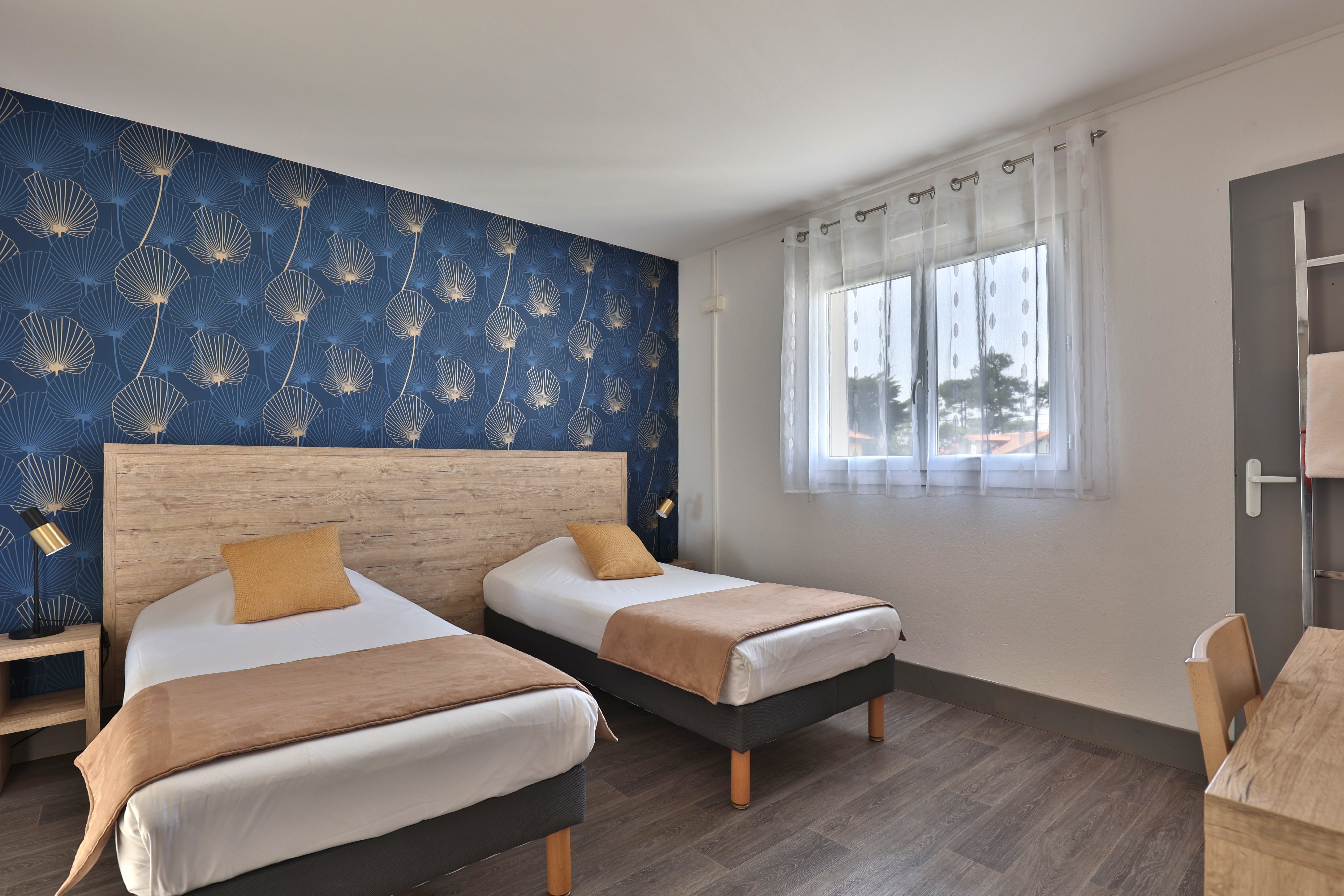 HOTEL DU CAP CAPBRETONhotelducap-chambre-twin-jardin-1