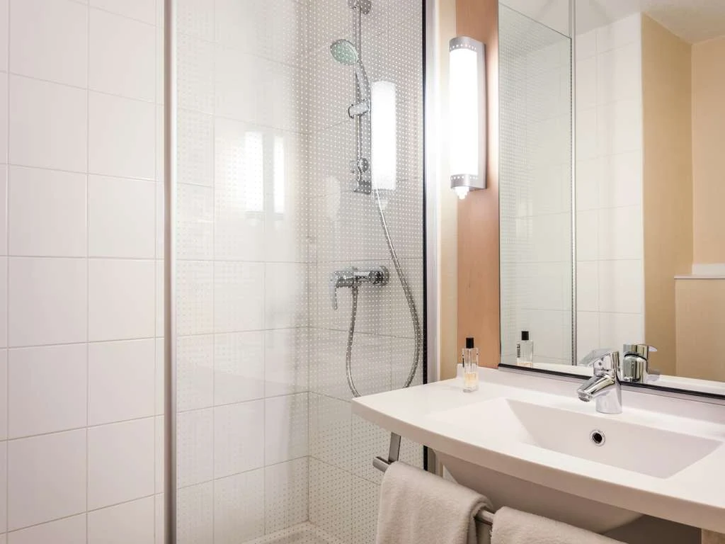 SDB ibis centre