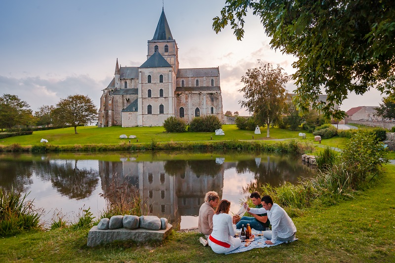 Sabina Lorkin | Anibas PhotographyAbbaye St Vigor