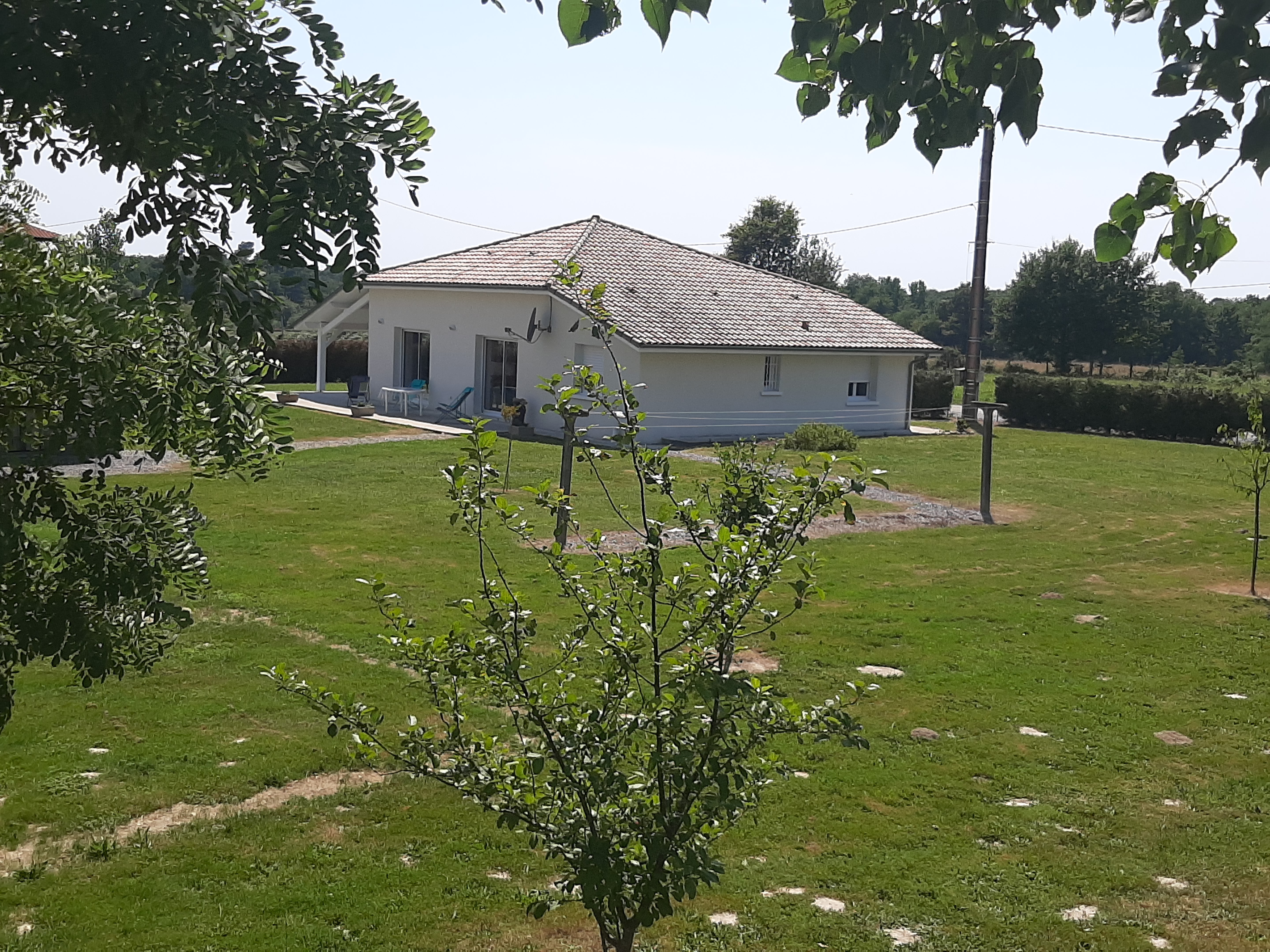 GDF40Jardin du gite la Téoulère à Haut Mauco Gites de France Landes
