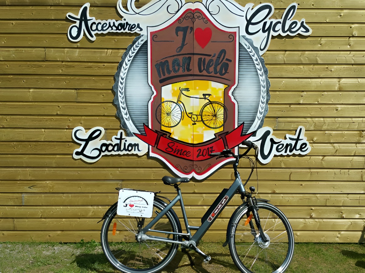 Ismaël El MouacatimJ'aime mon vélo