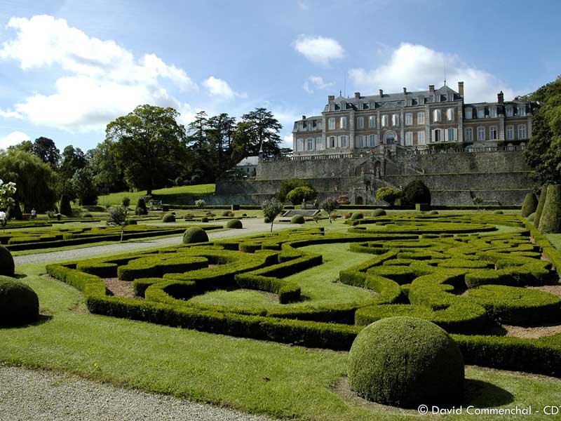 © Orne TourismeJardins du Château de Sassy - Saint Christophe du Jajolet