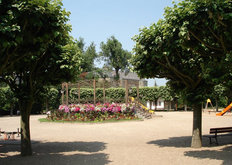 otccJARDIN PUBLIC