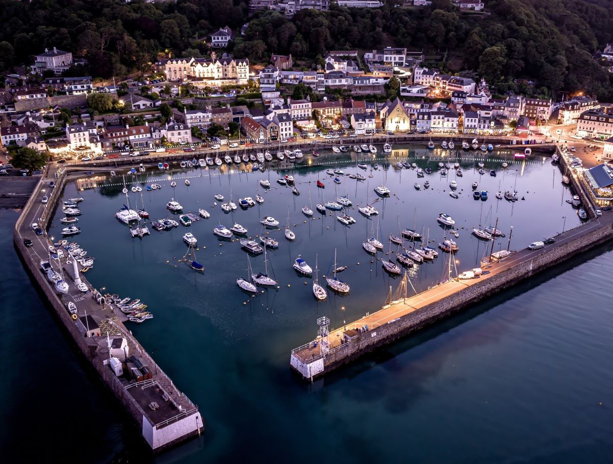 VISIT JERSEYmanche-iles-express-jersey-saint-aubin-03