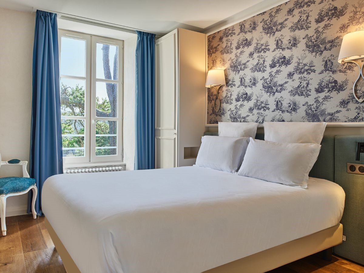 ©Giuliano OttavianiLes Maisons de Tatihou / Restaurant le Carré - Junior Suite - Maison des Amiraux