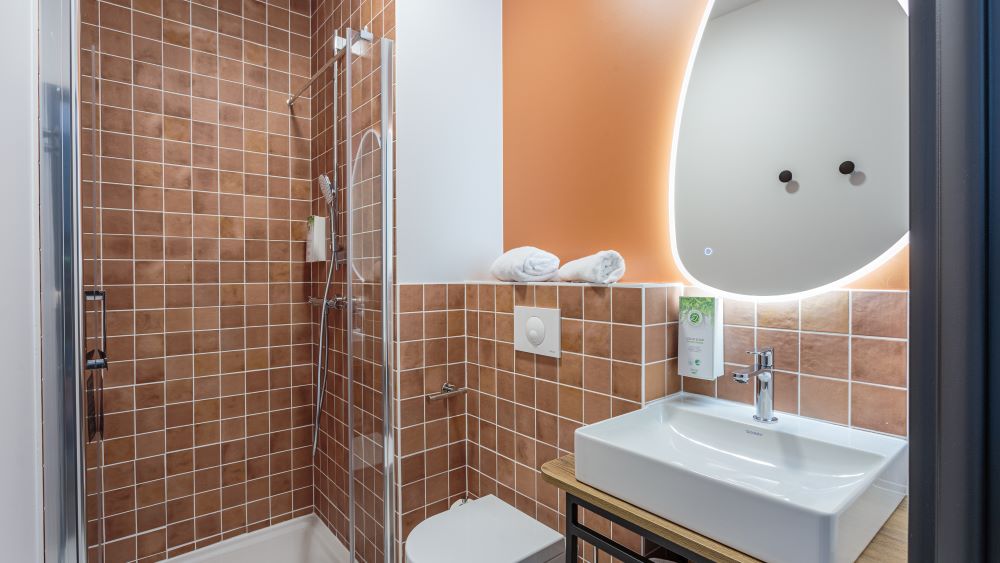 Kyriad 2025Kyriad_StPaulLesDax_29_Salle de bain