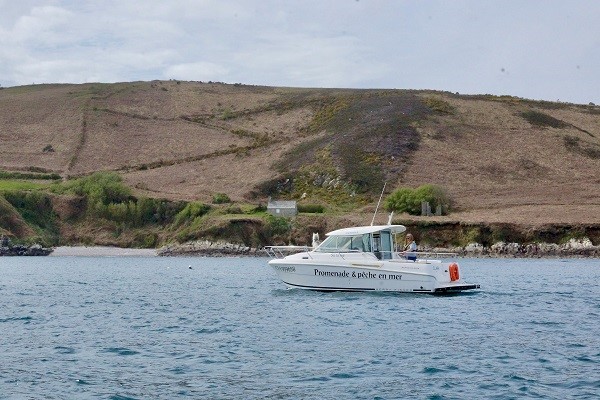 SU LA ME-DELACOURla-hague-omonville-la-petite-goury-balades-nautiques-peche-su-la-me-delacour-0
