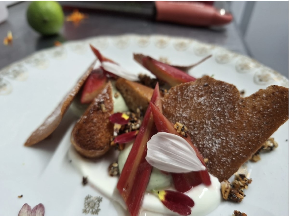 PROPRIETAIREla-hague-restaurant-o-p-tit-crabe-05