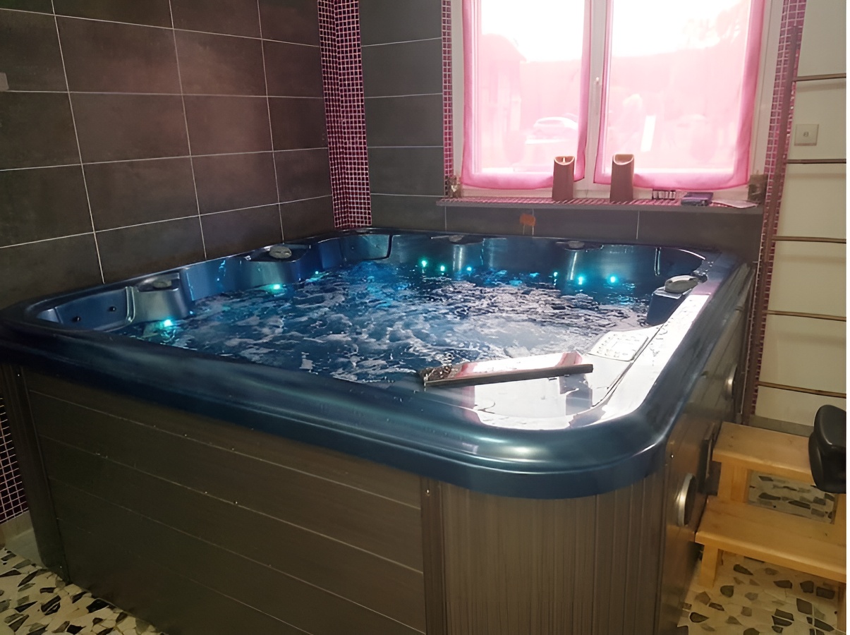 Elodie BaizeLa Roulotte-2-spa