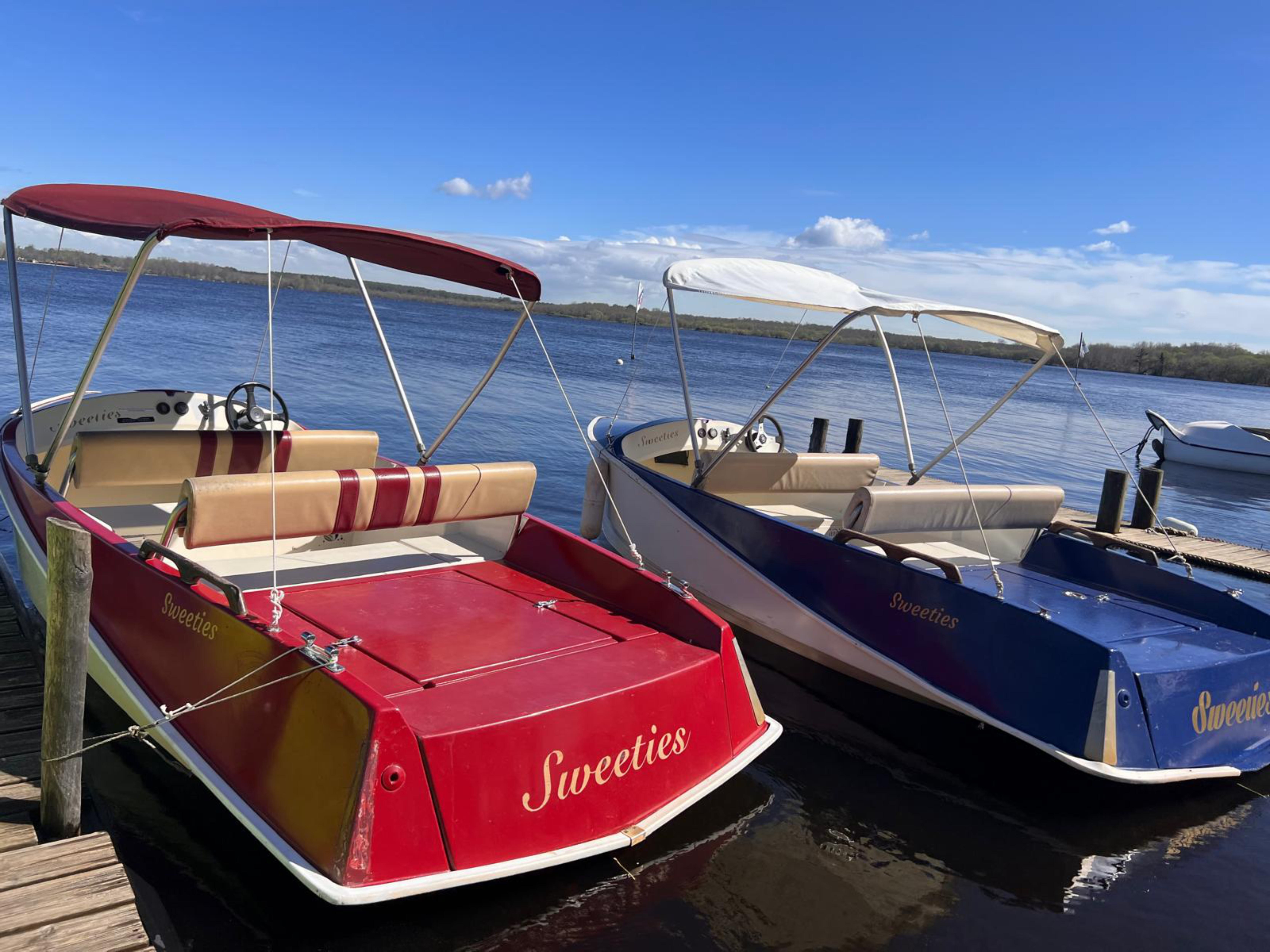 VitalLEON_Chez Gisou_bateaux papier
