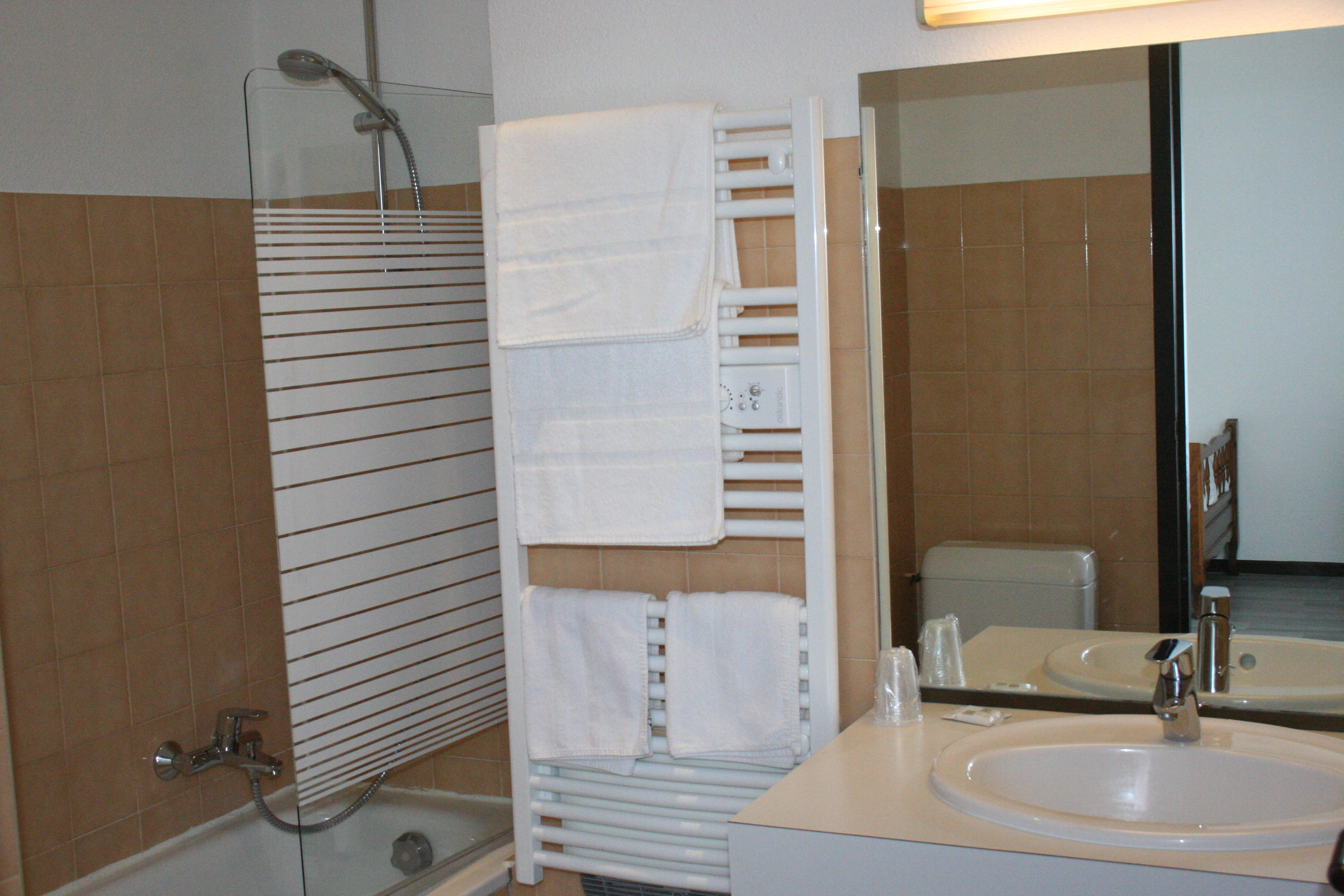 Hôtel Le Fair PlayLEON_Hôtel Le Fair Play_salle de bain