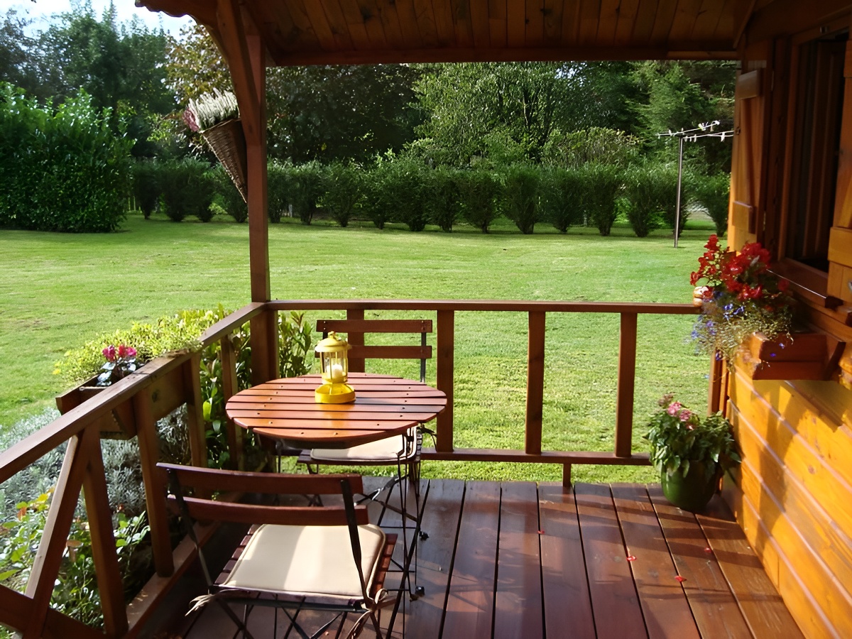 LacressonniereLes Bruyeres - B&B - Sylvie Lacressonniere - Ouilly du Houley  (terrasse)
