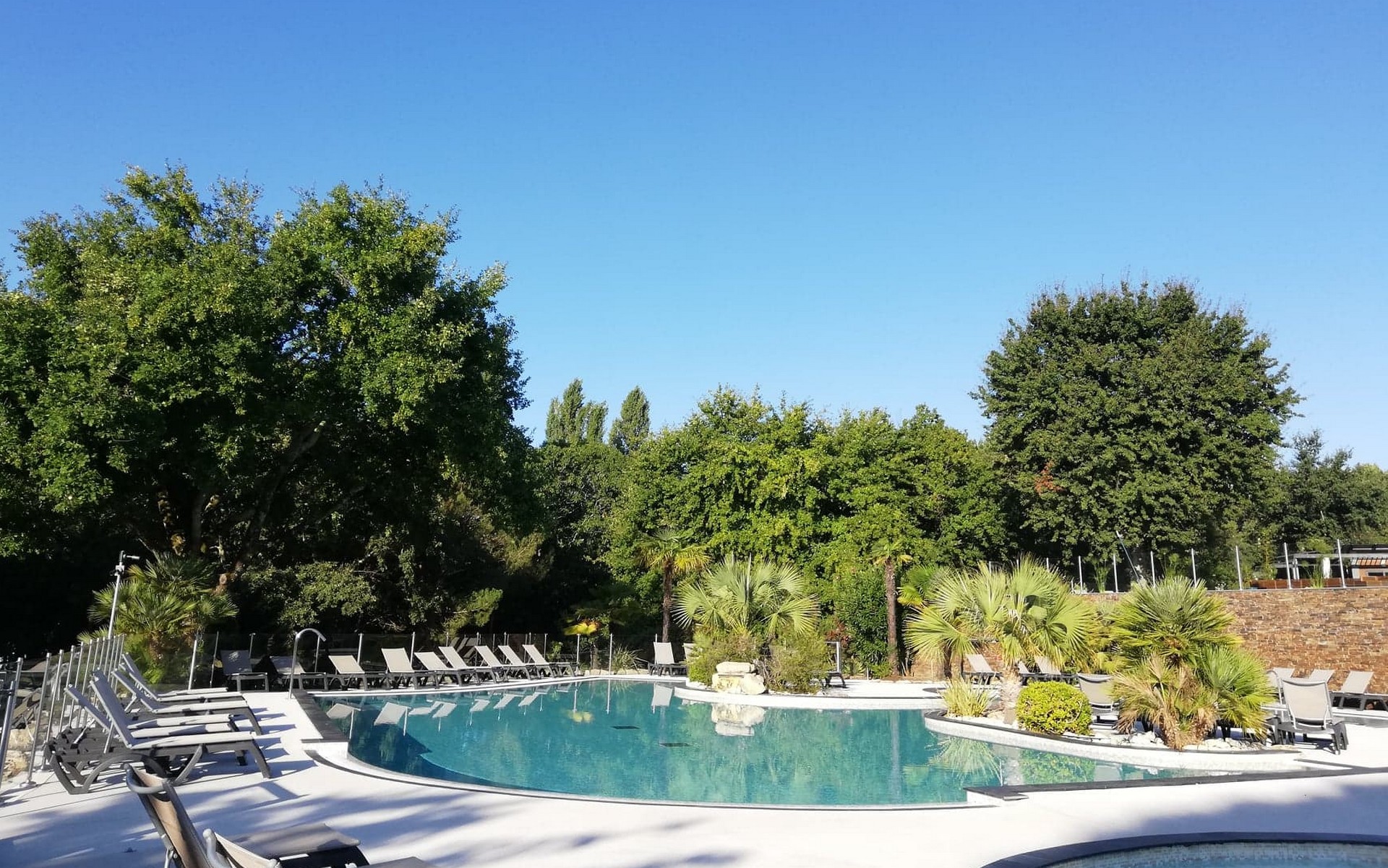 domaine les oréadesles-oreades-sanguinet-piscine-chauffee