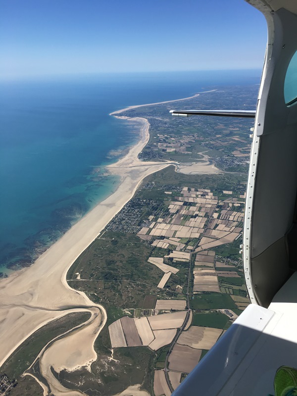 PROPRIETAIRElessay-a-air-parachutisme-9