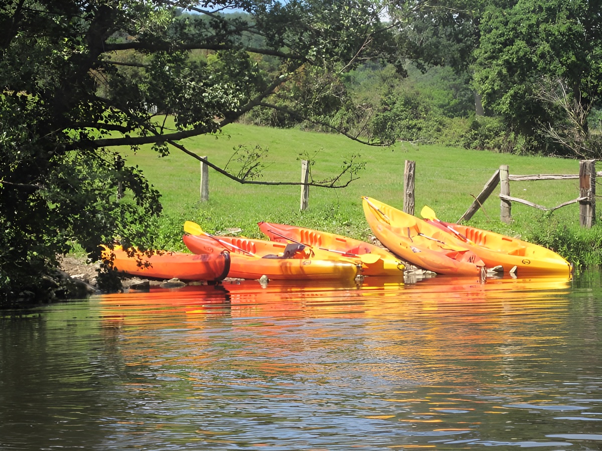 Au Beau Rivage canoë-kayakLocation de canoë-kayak