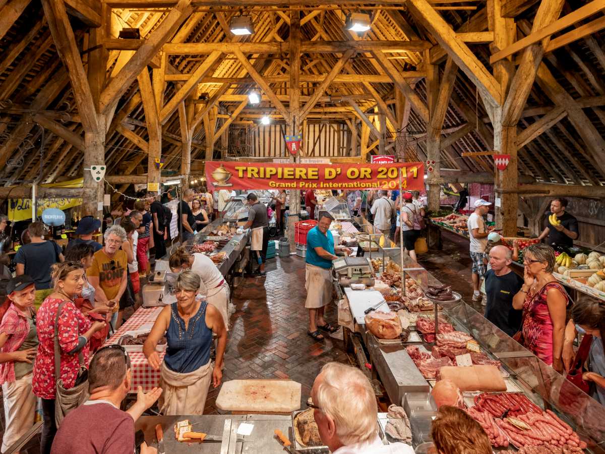 Eric LarrayadieuMarché sous les halles