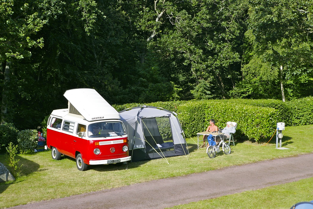 PROPRIETAIREmaupertus-sur-mer-camping-anse-du-brick-20