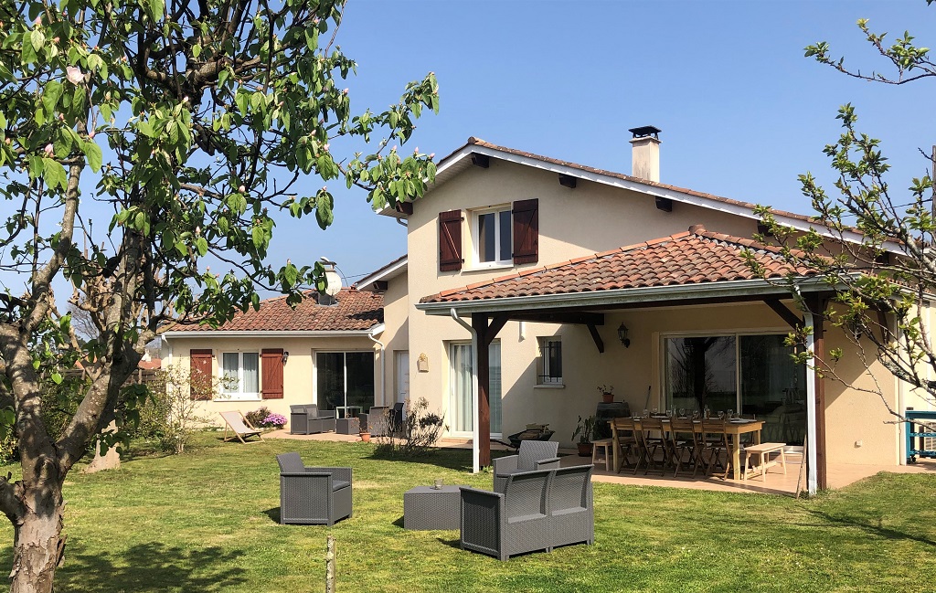 Mesnil R ET BMesnil_ Soustons_Landes Atlantique Sud _Maison vue Jardin