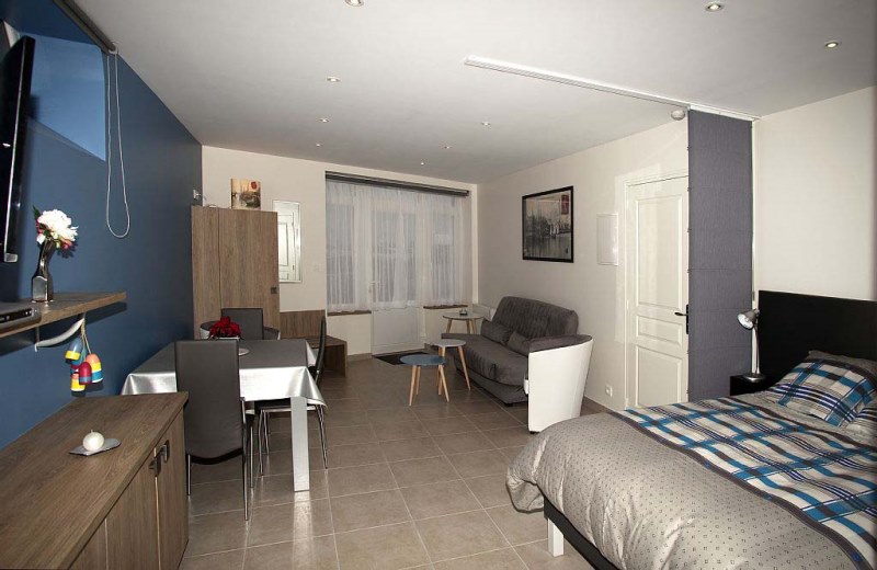 PROPRIETAIREmeuble-la-martiniere-saint-vaast-la-hougue-4