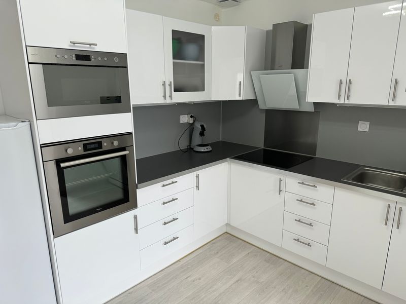 PROPRIETAIREmeuble-le-39-sainte-mere-eglise-11