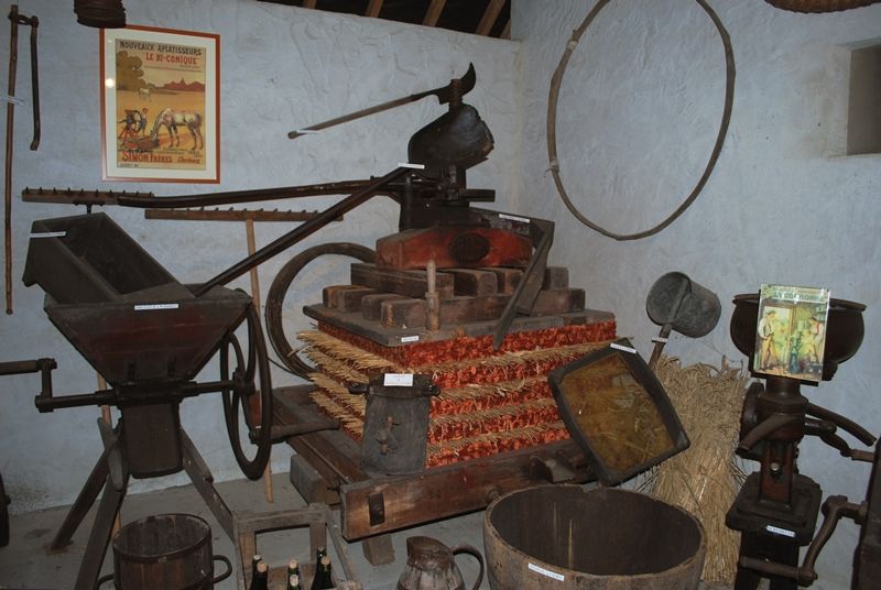 PROPRIETAIREmusee-connaissance-du-cotentin-la-glacerie-11
