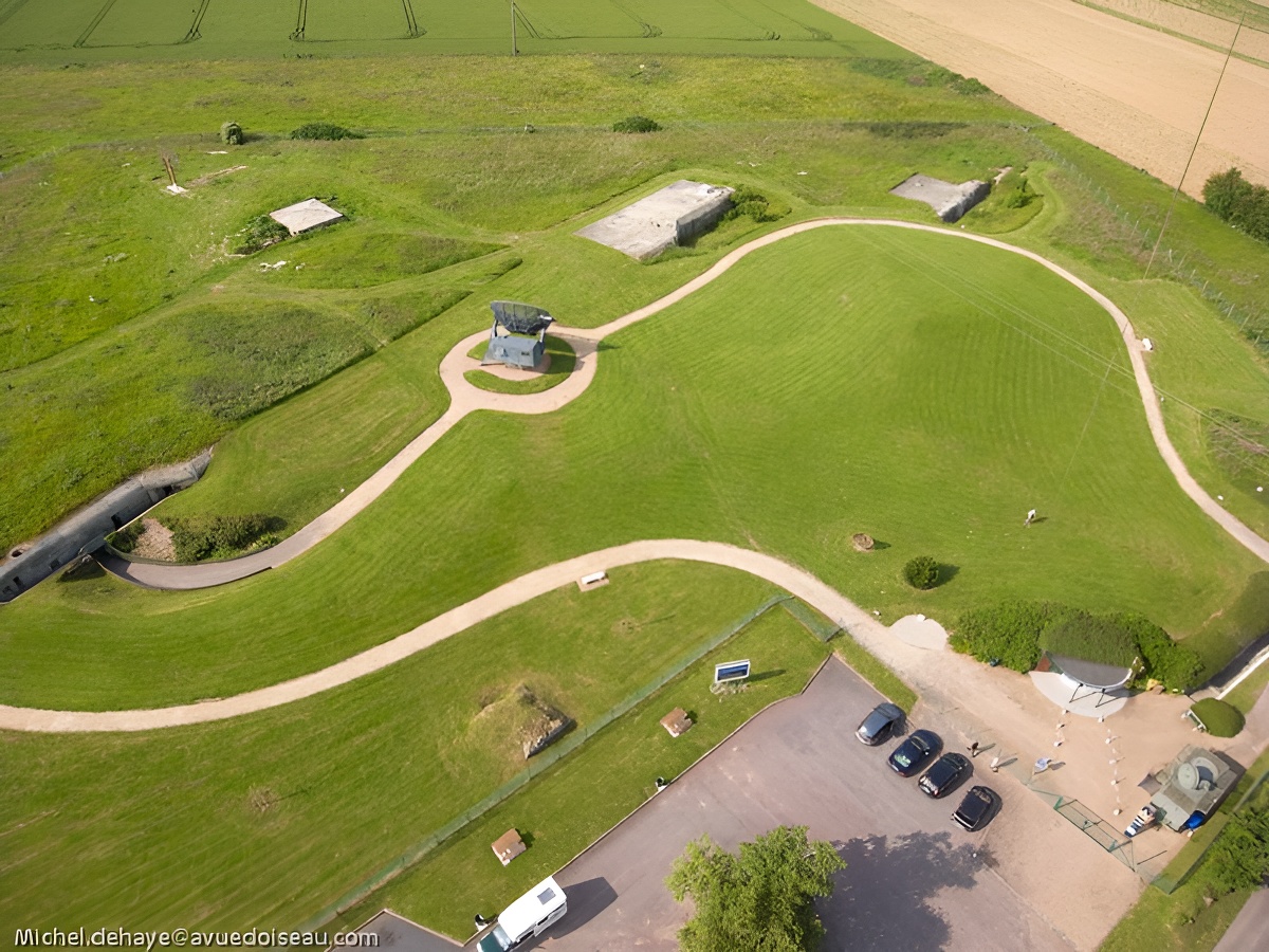 Michel DeshayeVues aériennes du musée Radar de Douvres, entre Caen et Courseulles