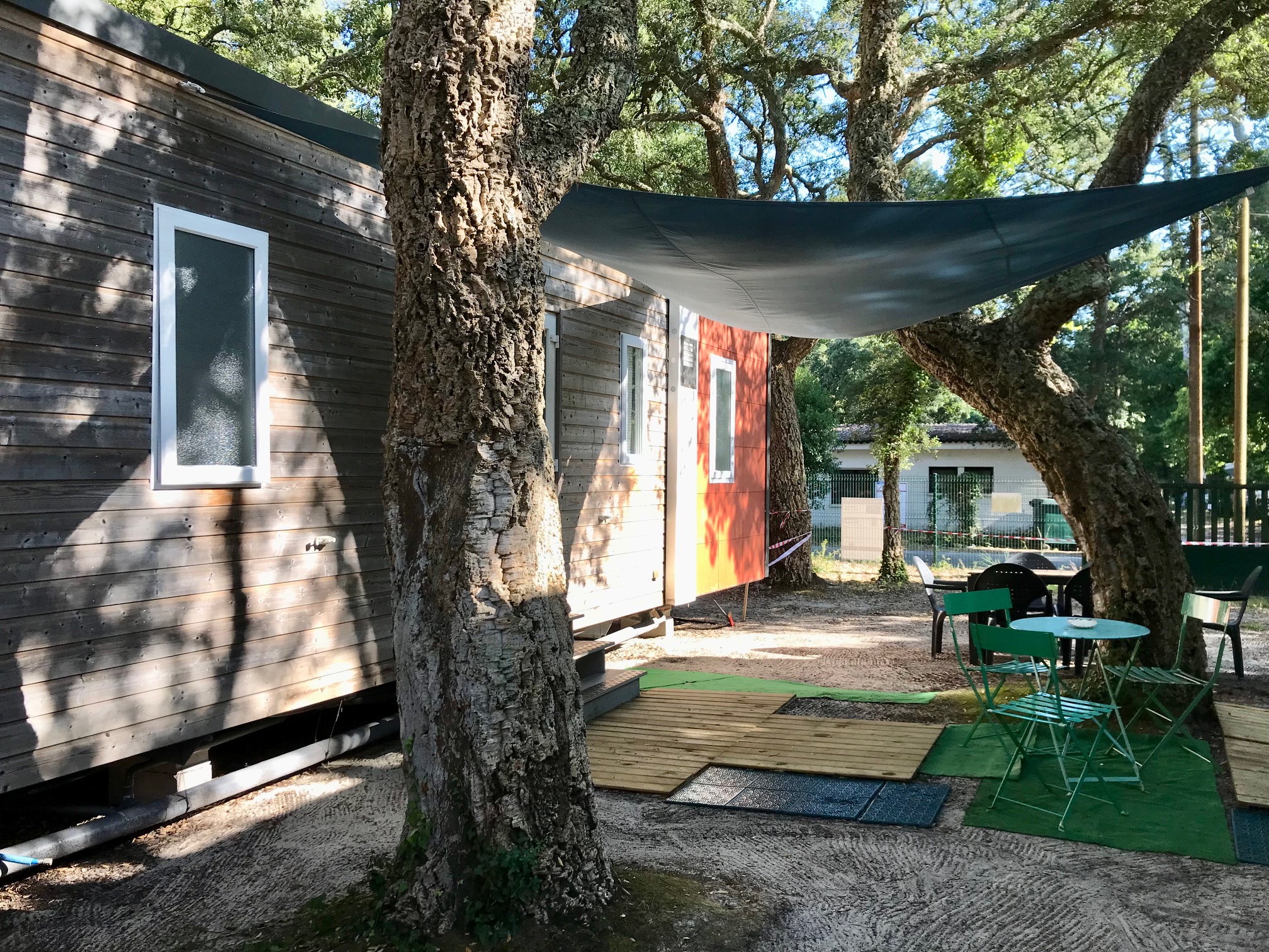 NOUVELHORIZONGUESTCENTERBUNGALOW