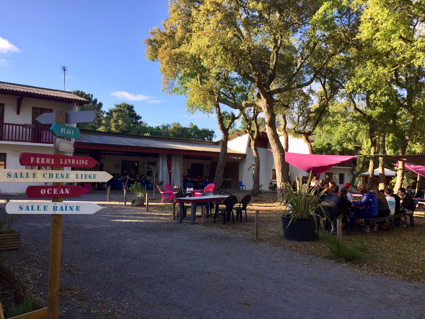 NOUVEL HORIZON GUEST CENTER LANDESNOUVEL HORIZON GUEST CENTER LANDES VIEUX BOUCAU 9