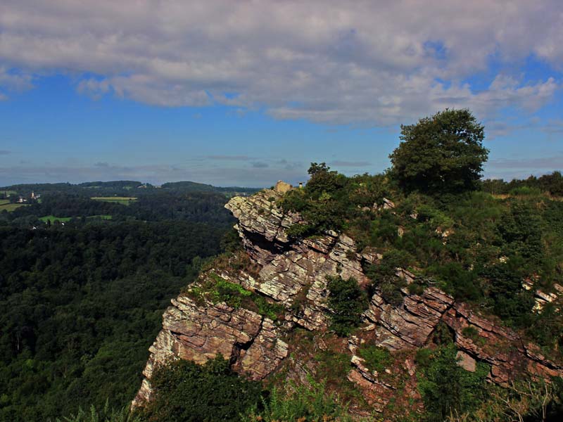 ©J.E. Rubio-CD61La Roche d'Oëtre - Suisse Normande