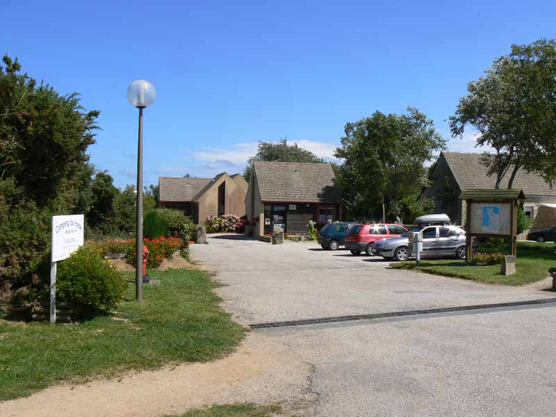 PROPRIETAIREOmonville-la-Rogue-Camp-du-Hable
