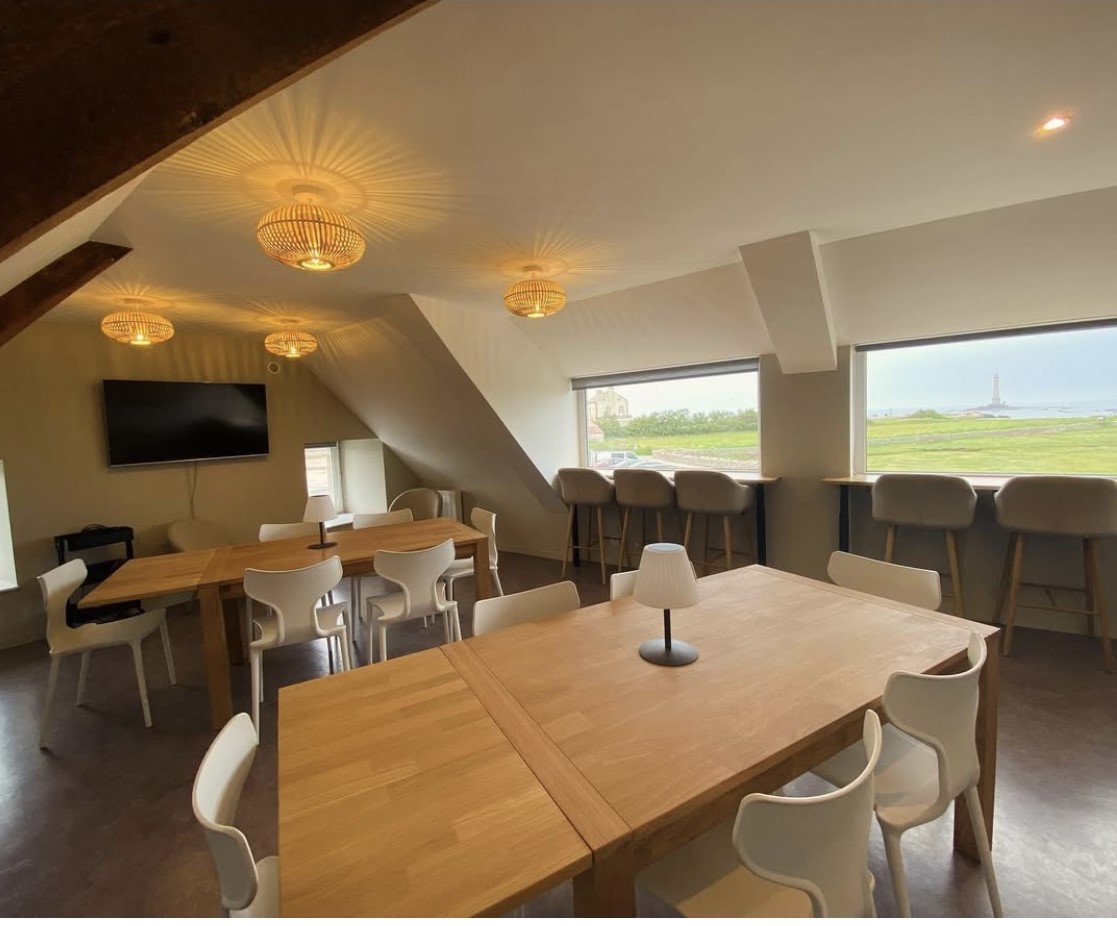 PROPRIETAIREla-hague-restaurant-o-p-tit-crabe-09