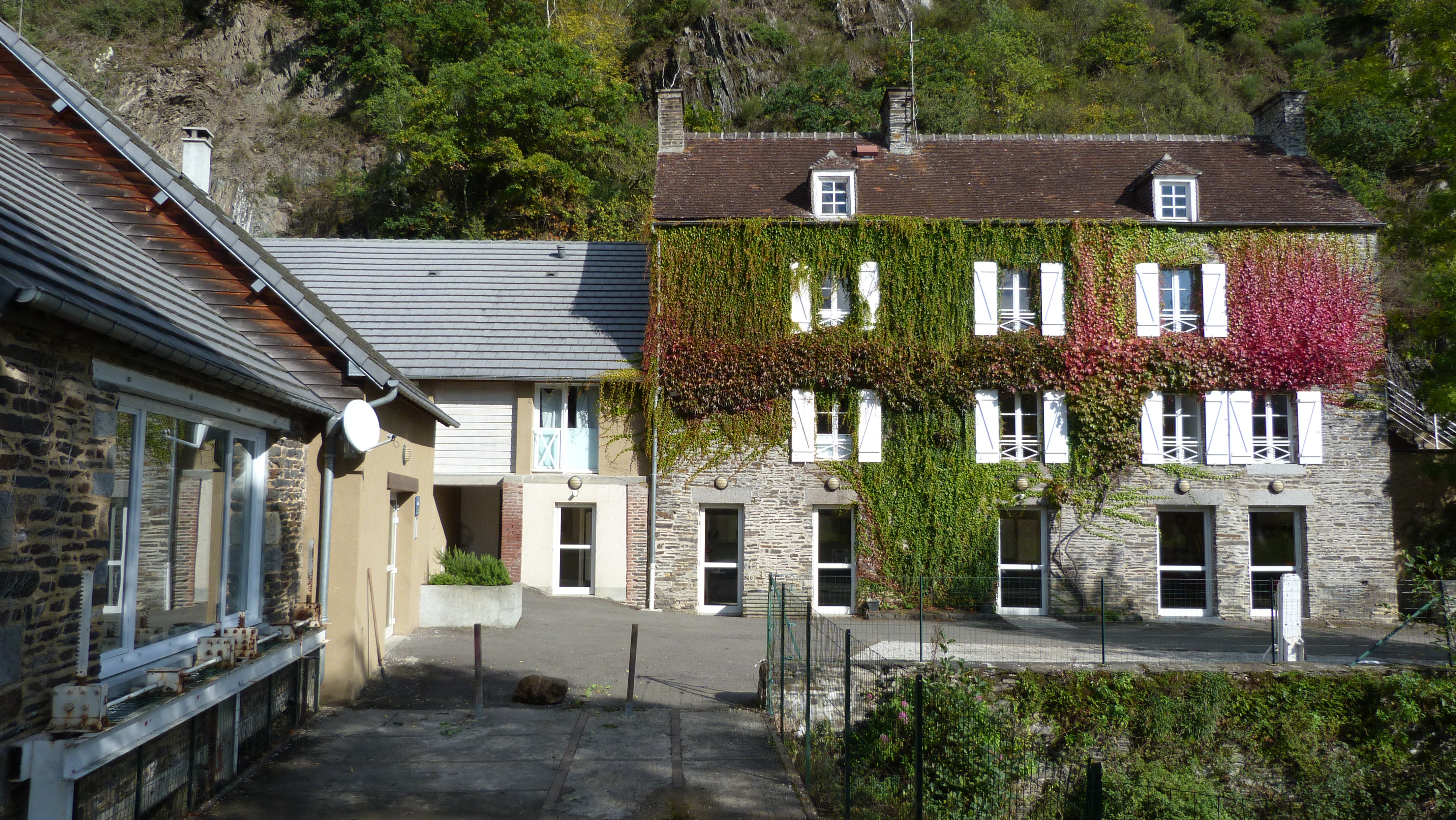 Pont d'Ouilly LoisirsGîte groupe Moulin Neuf