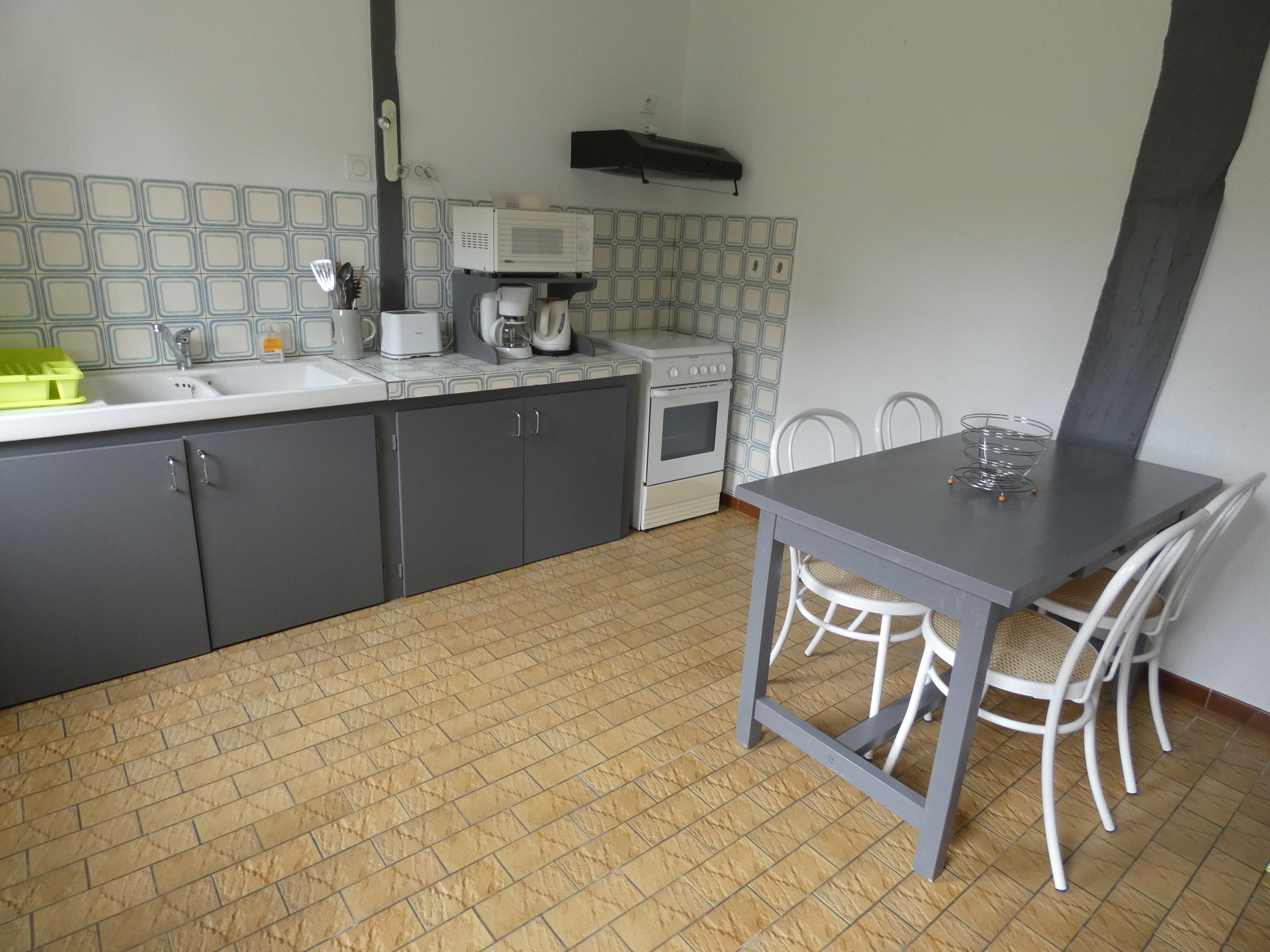 GDF40Cuisine du Gite de Jean 10402 à Horsarrieu avec les Gîtes de France Landes