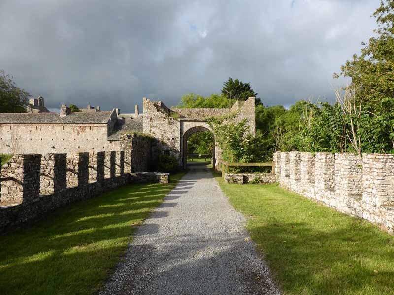 V. Parmentier-ThébaultPirou_Chateau Fort_2014 06 05 (2)
