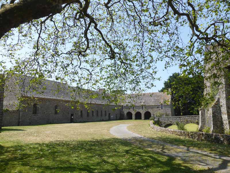 V. Parmentier-ThébaultPirou_Château Fort_2©V. Parmentier-Thébault