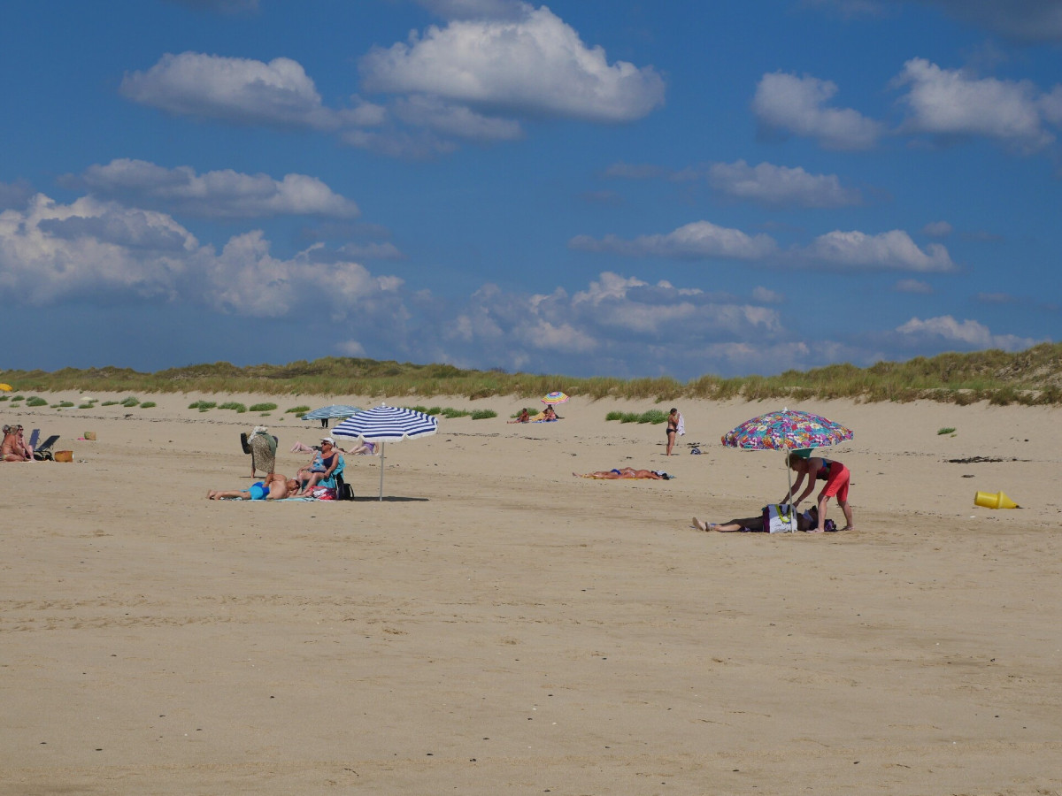 Estelle Cohierplage-breville-sur-mer-04