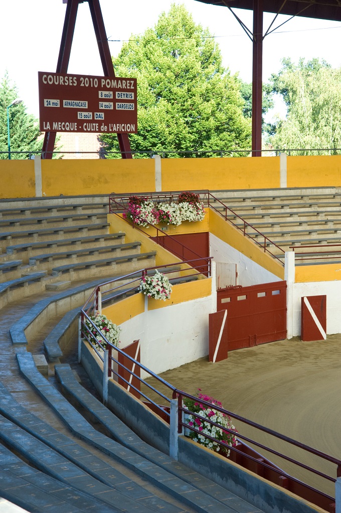 © Anne Lanta / www.kreaphoto.com2012_POMAREZ_Arènes intérieur