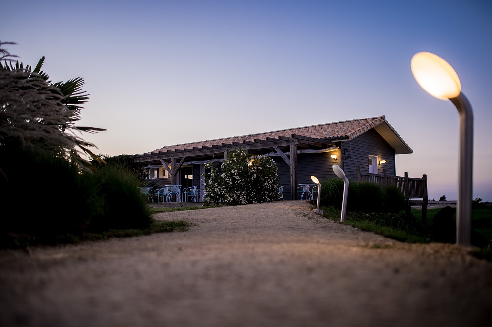 © Petite couronnePoolhouse-Hotel-Lodge-La-Petite-Couronne