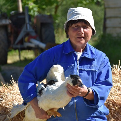 Chambre d'agriculture Laure ButhonMme potier-canard-gras