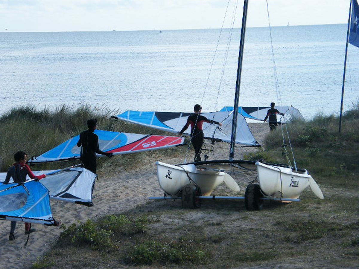 PROPRIETAIREquineville-centre-nautique-est-cotentin-base-de-quineville-7