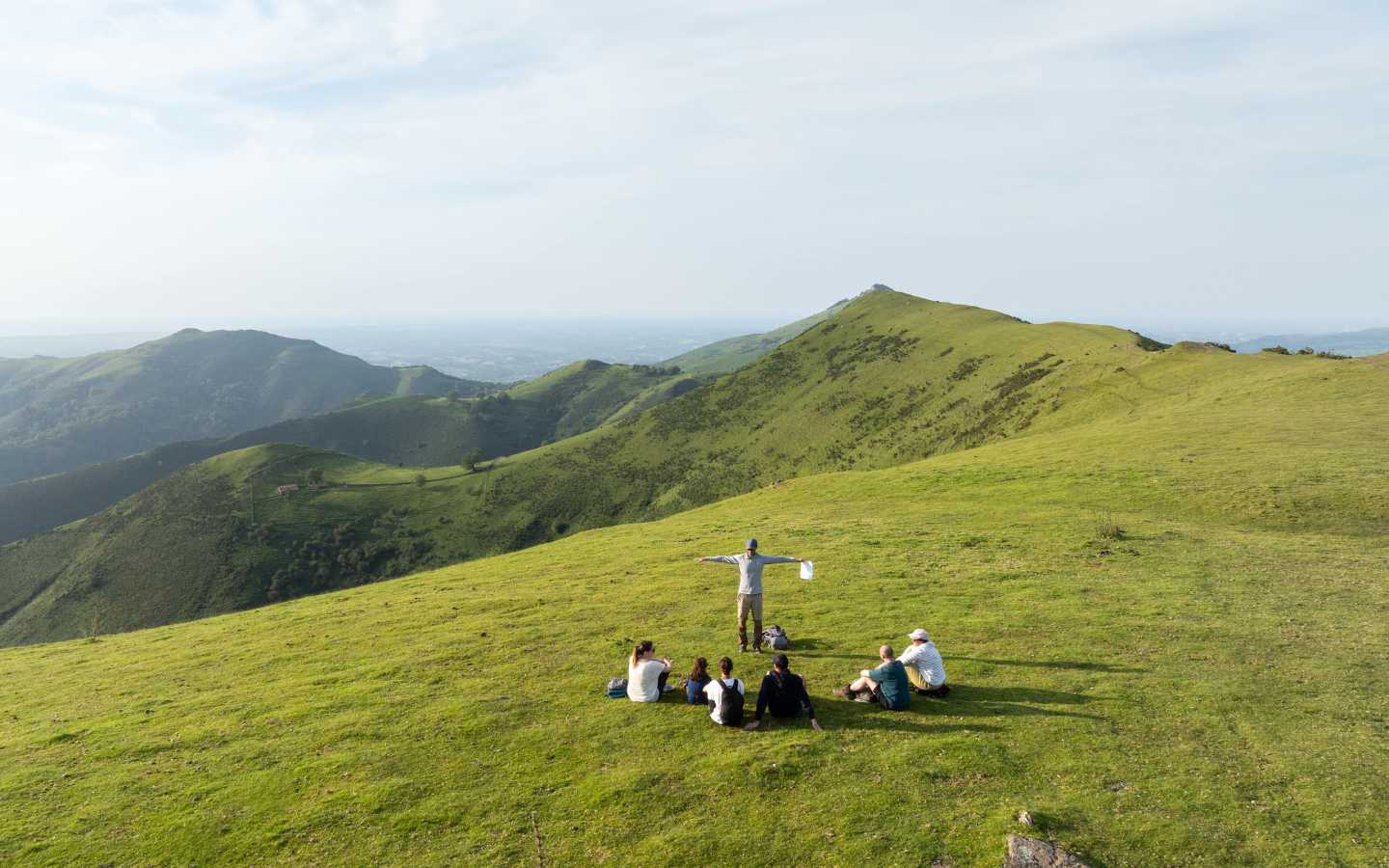Instapades StudioRandonnée sur les traces de vautours - Cambo-les-Bains Pays basque