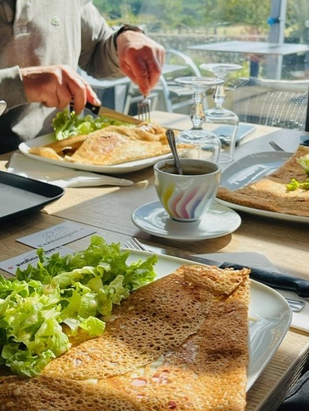extravaganteRestaurant tourville-sur-sienne extavagant..e  (5)
