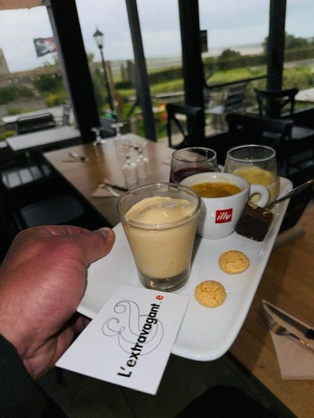extravaganteRestaurant tourville-sur-sienne extavagant..e  (6)