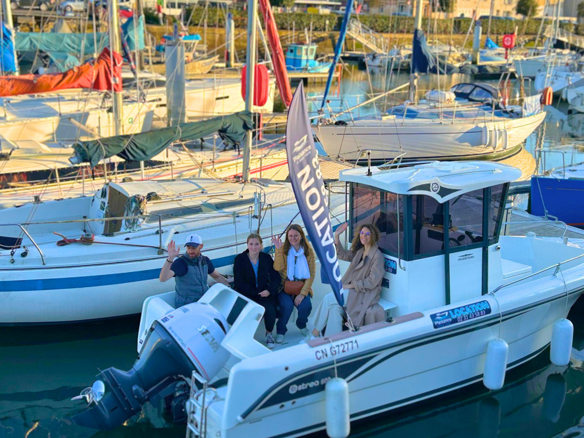 Mathilde Lelandaislocation-de-bateau-plaisance-2roues
