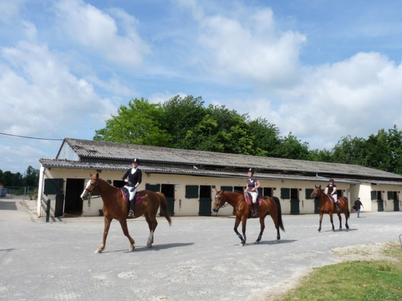 centre equestre du manoie 2021saint-hilaire-du-harcouet-centre-équetre-du-manoir