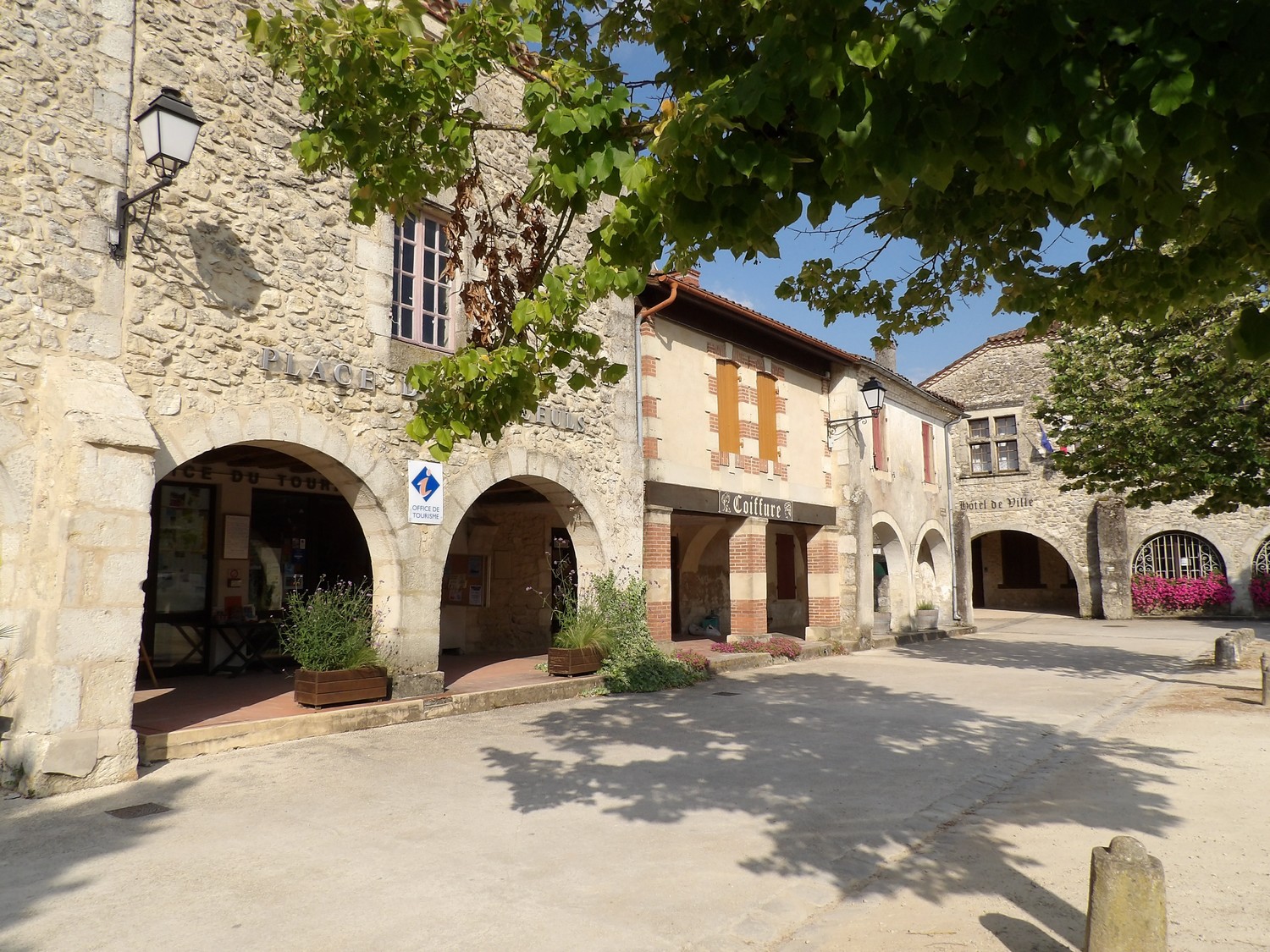 OT Landes d'ArmagnacSaint-Justin---Office-de-Tourisme-1--2018